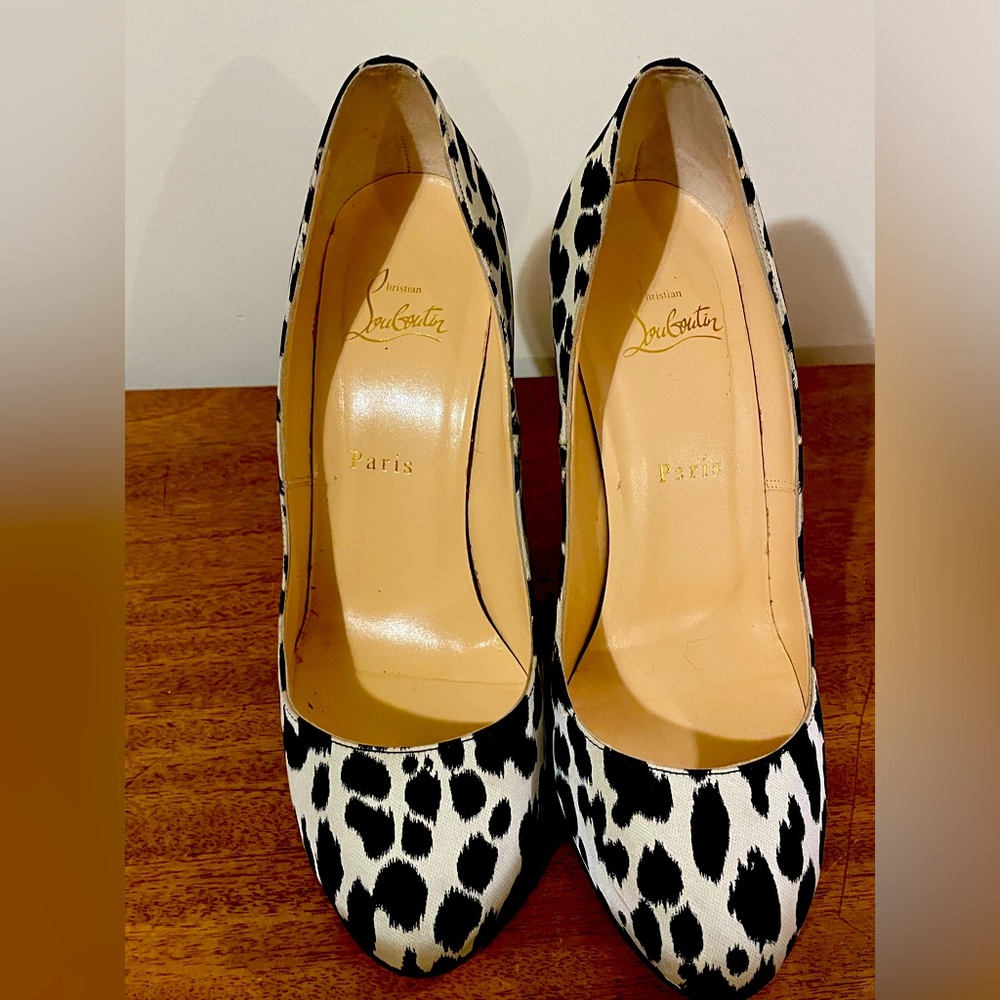 Christian Louboutin Fifi Leopard 100